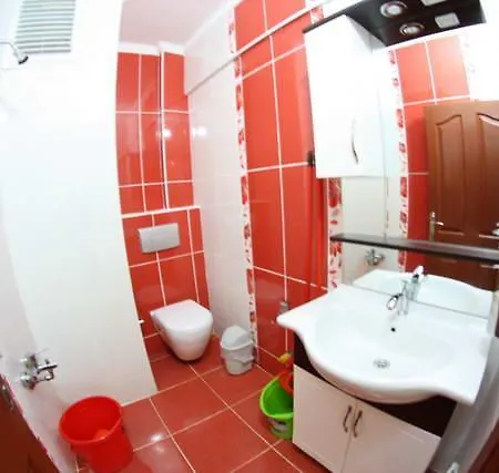 Manyas Motel *